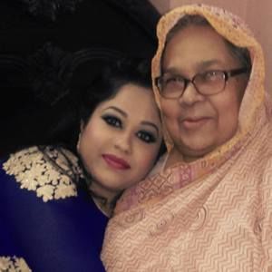 Meet your Posher, Samina